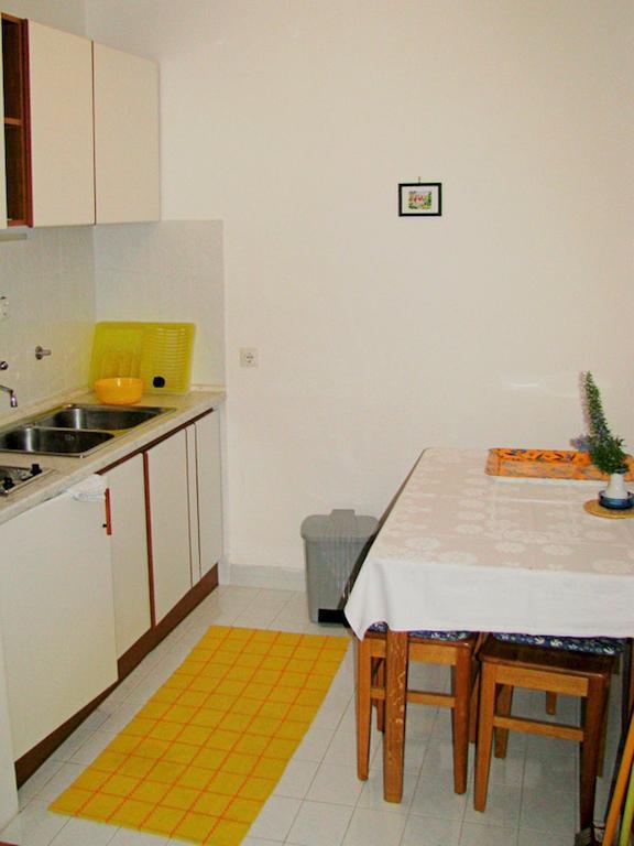 Ljiljana Apartment Округ-Горній Номер фото