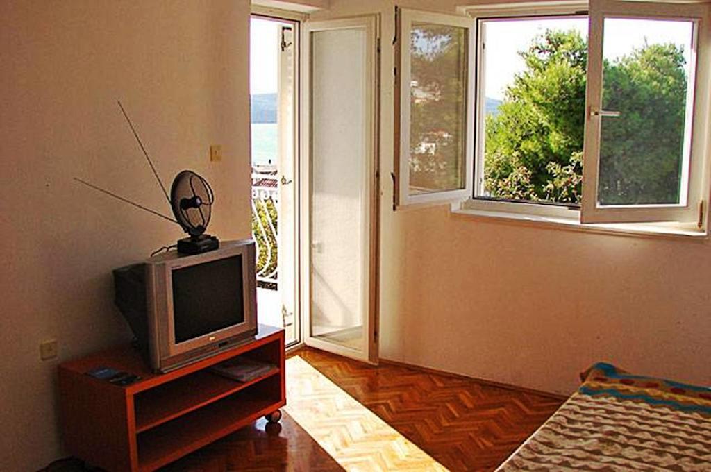 Ljiljana Apartment Округ-Горній Номер фото
